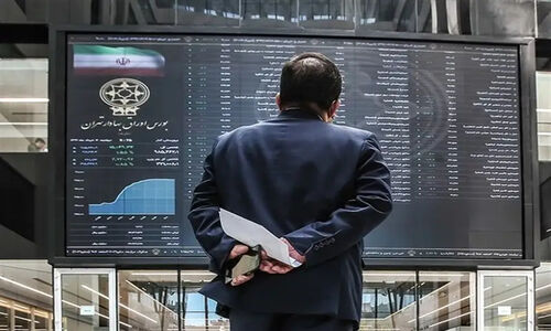 بورس تهران در آستانه فتح ابرکانال ۴ میلیونی؛ آیا تغییرات جدید نوید ریزش یا صعود می‌دهند؟