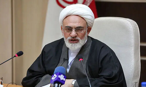 استاندار قم با پیامی تأثرانگیز درگذشت حجت‌الاسلام صالحی‌منش را تسلیت گفت