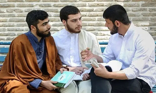 کارگاه ویژه طلاب: فقه‌پژوهی نوین و چشم‌اندازهای آینده در مشهد برگزار می‌شود