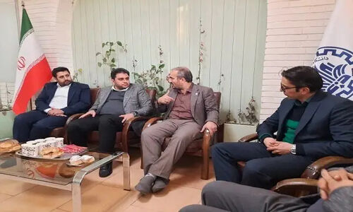 تقدیر ویژه دانشگاه صنعتی شریف از معاون حمل‌ونقل شهردار تهران؛ همکاری‌ای که مدیریت شهری را متحول کرد!