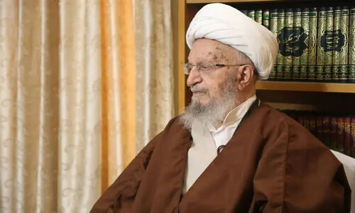 آیت‌الله مکارم شیرازی: آینده کشور در دستان آموزش و پرورش رقم می‌خورد!