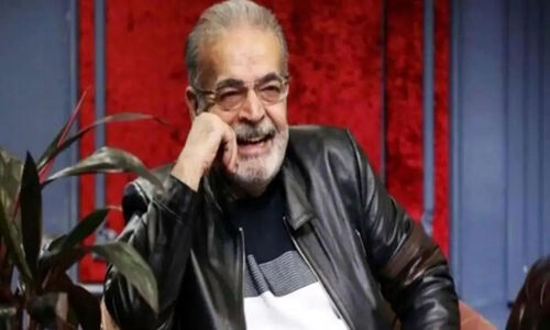رقص بشکن حمید لولایی در عروسی دهه 60؛ لحظه‌ای فراموش‌نشدنی از مجموعه جوکر!