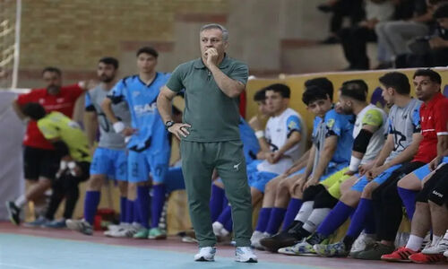 خبیری: بهشتی‌سازه با قدرت در لیگ برتر می‌ماند؛ به هواداران قول می‌دهم!