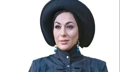 تغییر حیرت‌انگیز چهره ساغر عزیزی در ۴۸ سالگی؛ جوان‌تر از دوران جوانی‌اش!