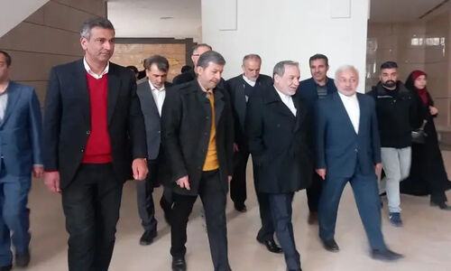 بازدید ویژه وزیر امور خارجه از مرکز همایش‌های بین‌المللی اصفهان؛ آمادگی برای رویدادهای بزرگ در دست بررسی