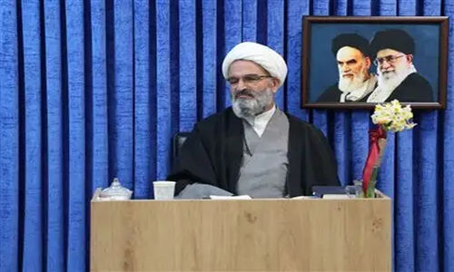 واکنش تند نماینده ولی فقیه سمنان به تغییر استاندار و تهدید توقف پروژه‌ها!