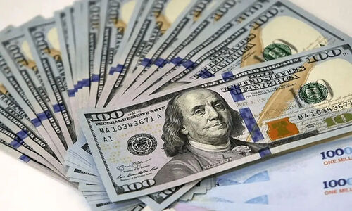 دولت با انتقال معاملات ارز به تالار دوم، تک‌نرخی شدن دلار را رقم می‌زند!