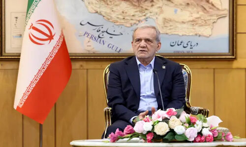 گفت‌وگوی اختصاصی پزشکیان با KHAMENEI.IR به زودی منتشر می‌شود!