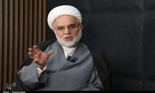 نماینده ولی‌فقیه کردستان: ماه رجب؛ کلید رستگاری و تحول زندگی شما!