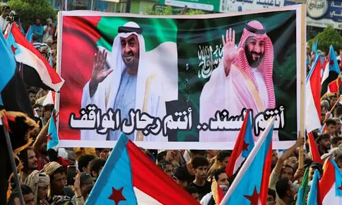 رقابت تنگاتنگ عربستان و امارات در یمن؛ بمباران نیروهای اماراتی توسط ریاض چه پیامی دارد؟