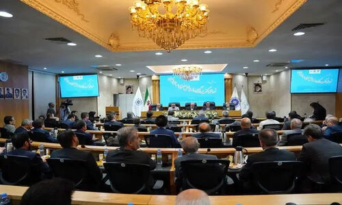 استاندار قزوین از ظرفیت بی‌نظیر بصره و کوت برای صادرات ایرانی پرده برداشت!