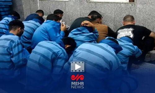 بازداشت گسترده ۲۵۳ سارق؛ کشف طلای یک کیلویی و ۴۰۰ گوشی سرقتی حیرت‌انگیز!