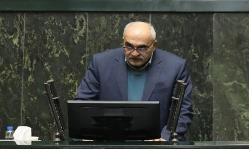 نماینده مجلس: افزایش ۲۰ درصدی حقوق، عدالت‌خواهی را زیر سؤال می‌برد!