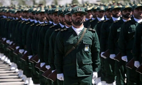 هشدار سپاه درباره «آشوب و فتنه»؛ سپاه برابر هرگونه فتنه، آشوب، جنگ شناختی یا تهدید امنیتی ایستاده است/ دشمن را از هرگونه خطای محاسباتی برحذر می‌داریم