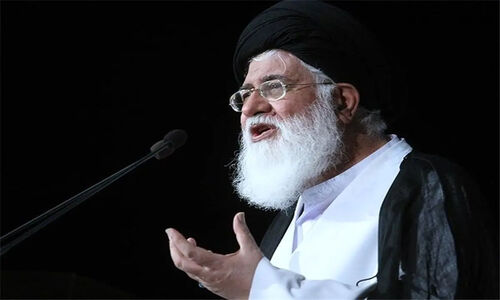 علم‌الهدی: باید در مواجهه با موضوع حجاب منعطف باشیم؛ آنچه امروز باید بر آن اصرار شود، مسئله بی‌حجابی نیست، بلکه برهنگی است
