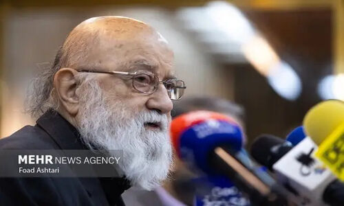 نهم دی نماد بصیرت ملت ایران است