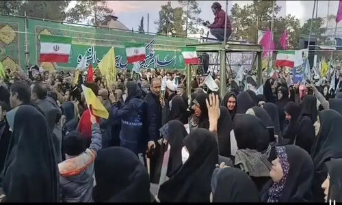 اجتماع مردم غیور و همیشه در صحنه سمنان به مناسبت یوم الله نهم