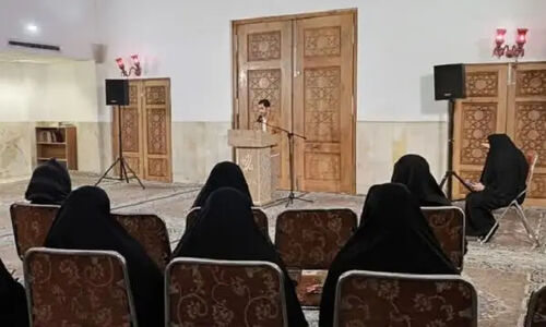 تقدیر از ۱۰ شاعر برگزیده در شب شعر مقاومت