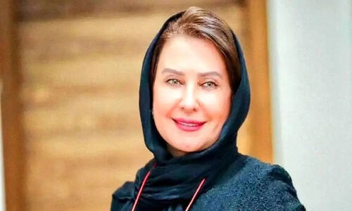 فیلم آواز معروفا |  ژست گیری عاشقانه  لعیا زنگنه با آهنگ آه ای هستی من