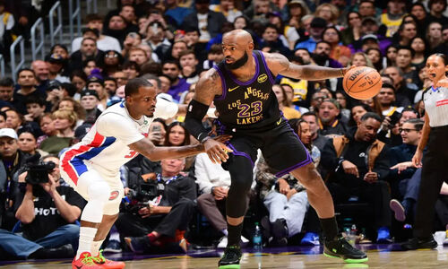 شب پرحادثه در NBA: زمان برای یک لحظه ایستاد!