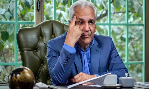 نقد سریال «شش ماهه»؛ موفقیت یا ناکامی مهران مدیری در تلویزیون؟