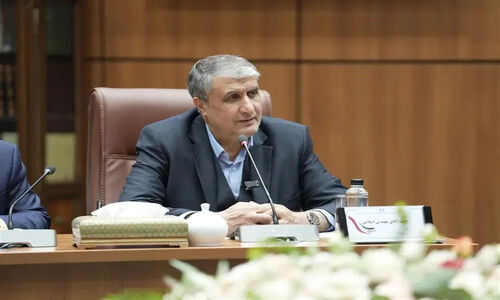 افتتاح بزرگ‌ترین مرکز پلاسمادرمانی در اصفهان