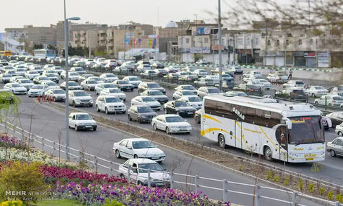 ترافیک سنگین در ۳ محور شمالی و انسداد ۶ محور شریانی و غیرشریانی