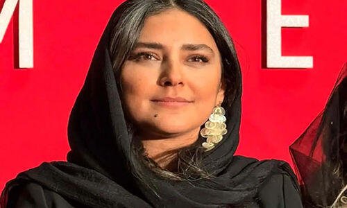 استایل شیک هدی زین‌العابدین در این مراسم جلب توجه کرد