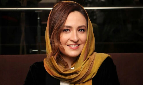 عکس| صمیمیت زیبای گلاره عباسی و سولماز غنی در سلفی جدیدش