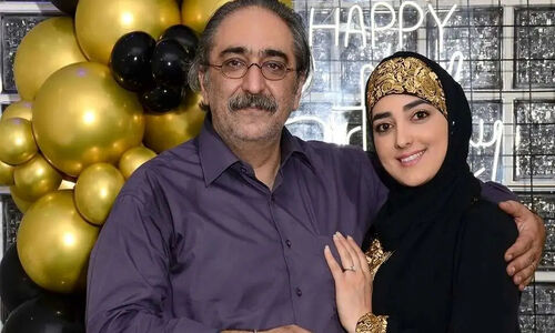 تبریک ویژه ستاره سادات قطبی برای روز پدر از خانه خدا / نصیب همتون بشه انشالله