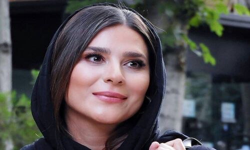سلفی آسانسوری سحر دولتشاهی با نوید محمدزاده با استایل یک پاییزی