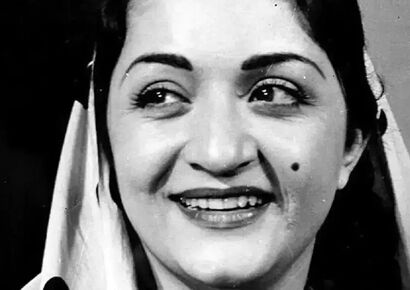 عکس| سفر در زمان؛ «شهلا ریاحی و ملکه رنجبر» در 89 و 84 سالگی؛ سال 1394