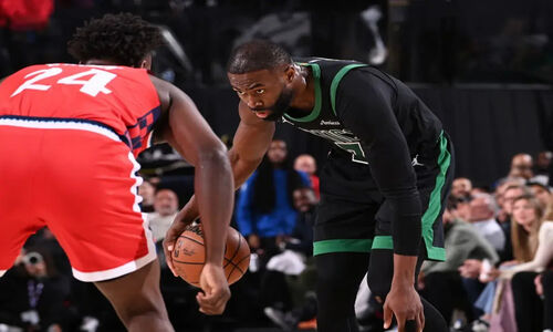 ‏ مرد همیشه عصابی NBA دعوا کرد و اخراج شد!