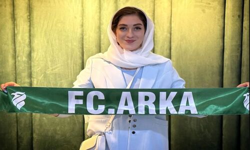 امضای تیم شهرآرکای کرج‌ با زیبا‌ترین دختران والیبالیست؛ از آیتک چشم‌رنگی تا مونا دریس خوش قد و بالا+تصاویر