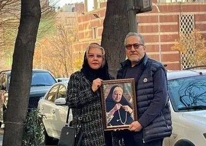 چیدمان منزل افسانه چهره آزاد و شاهرخ فروتنیان / از صندلی گهواره‌ای و حیاط سرسبز تا فضای شاعرانه خانه زوج هنرمند