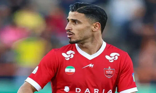 علی علیپور رسماً در پرسپولیس ماندنی شد؛ تمدید قرارداد جنجالی شماره ۹ سرخ‌ها