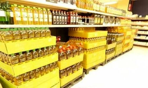 فروش روغن با شرط عجیب کیک و تن‌ماهی؛ پشت پرده افزایش قیمت‌ها چیست؟