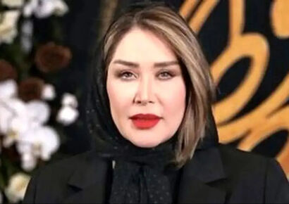 استایل اروپایی سارا منجزی پور همسر محمد علیزاده / کلاه لبه دار، بادبزن عروس مثل ملکه های انگلیس / چه مامان با جذبه ای!