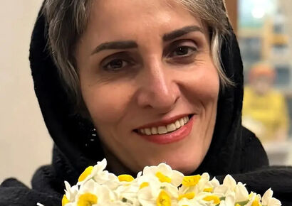 نگاهی به چیدمان منزل شاهانه و سنتی آتیه جاوید، جاری ریما رامین‌فر در «سریال پایتخت»/ از مبلمان مدرن و پرده‌های حریر تا بوفه چوبی و تزئینات نوستالژیک
