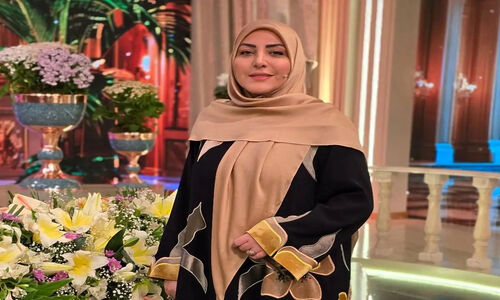 رونمایی از مادر جوان و مادربزرگ باکلاس المیرا شریفی مقدم خانم مجری معروف