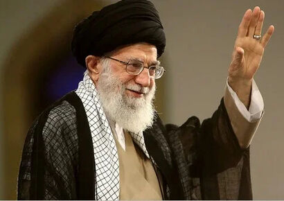 عکس های چیدمان ساده خانه و دفتر رهبری انقلاب که در آن جا به شهادت رسید / حتی صندلی ها پلاستیکی است
