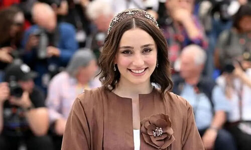 بیوگرافی سها نیاستی خواهر مهناز فیلم زن و بچه