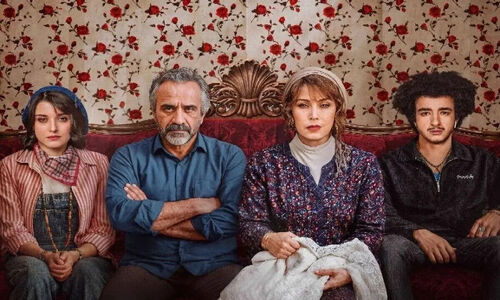 بازیگران سریال گل سنگ با بیوگرافی، عکس و نقش ها