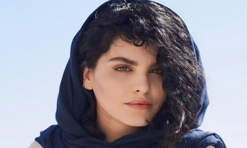 حسنا قبادی کیست؟ / بیوگرافی بازیگر نقش سیستانه در سریال آسباد
