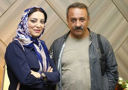 فیلم دلداری دادن علی اوسیوند به حمیرا ریاضی در خاکسپاری مادرش