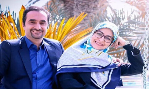 بیوگرافی و سیر تا پیاز زندگی نیما کرمی ( مجری صدا و سیما) و همسر مشهورش زینب زارع