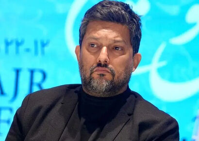 استایل شیک مادر حامد بهداد با لباس سفید مشکی