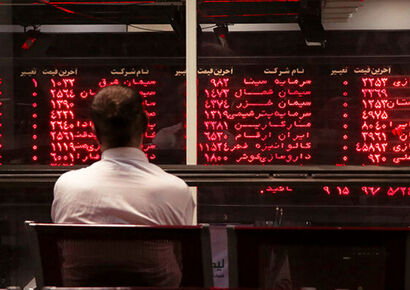 هدیه دلار به بازار سرمایه؛ بورس جان گرفت