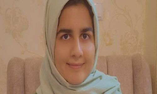 هر روز با یک رتبه برتر کنکور ،رازهای موفقیت سارا ذبیحی رتبه 3 کنکور انسانی سال 1404؛ بدون کلاس کنکور به این رتبه رسیدم! + روش‌های مطالعه