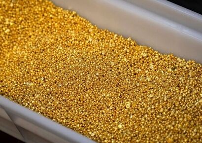 طلای جهانی عقب نشست / کاهش 0.3 درصدی اونس جهانی